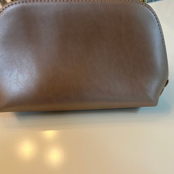 Tumi Rose Gold Belden bag - Picture 4 of 9